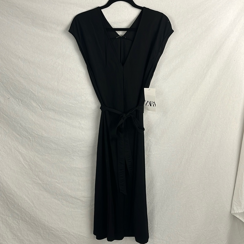 Zara NWT black dress. Size small - Picture 2 of 5